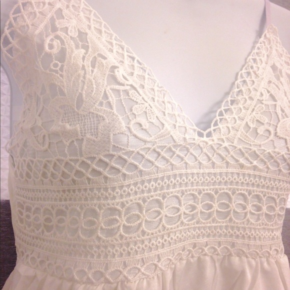 LILY DOE Boho Summer Ruffle Cute Beach Sundress - Picture 5 of 11